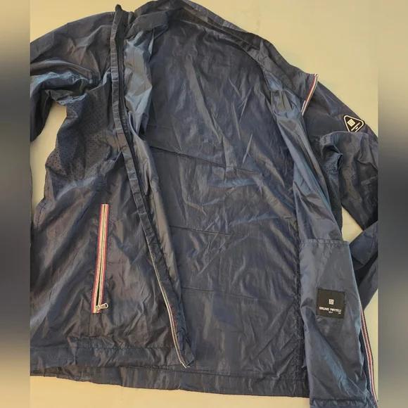 Lightweight Golf Jacket - Picture 8 of 10